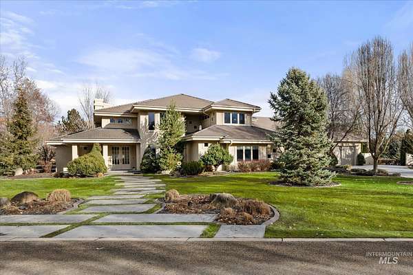 1.84 Acres of Land with Home for Sale in Eagle, Idaho