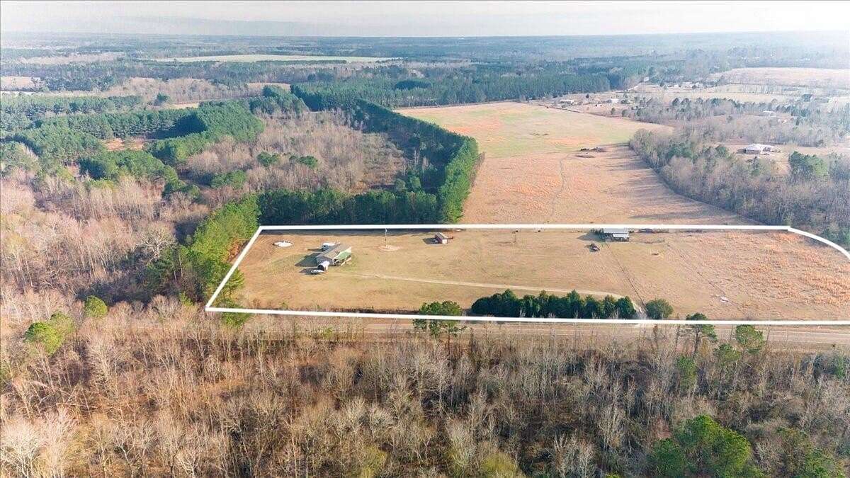 7 Acres of Land with Home for Sale in Waynesboro, Georgia