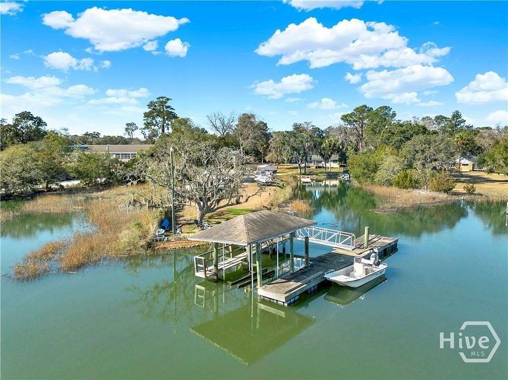 3 Acres of Land with Home for Sale in Savannah, Georgia