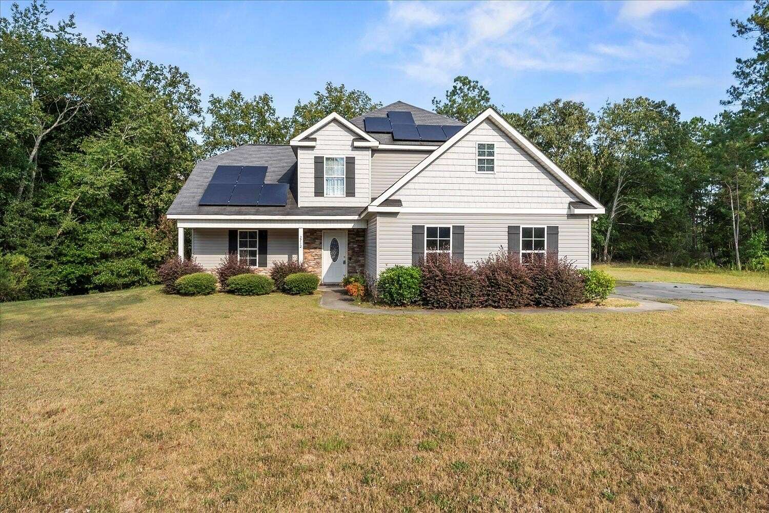 1.5 Acres of Land with Home for Lease in Hephzibah, Georgia