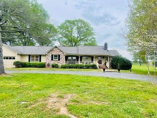 1.67 Acres of Land with Home for Sale in LaFayette, Georgia