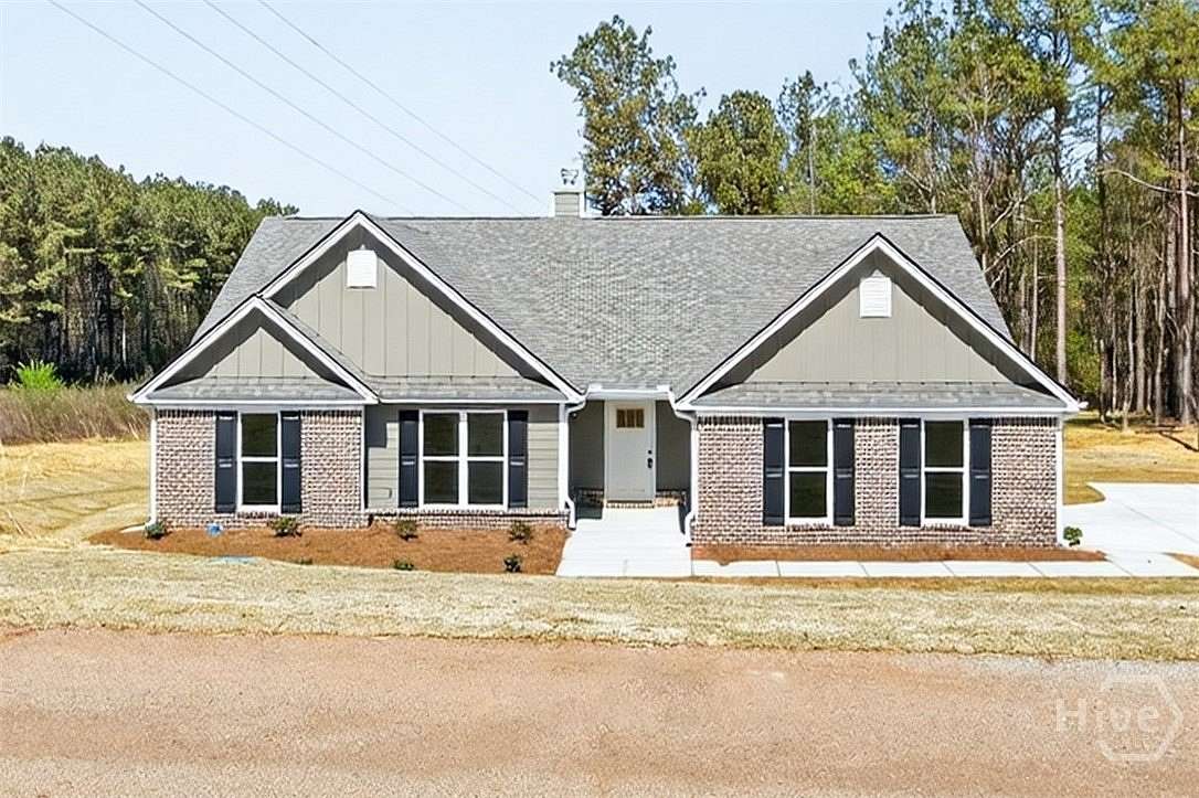 1.5 Acres of Land with Home for Sale in Martin, Georgia