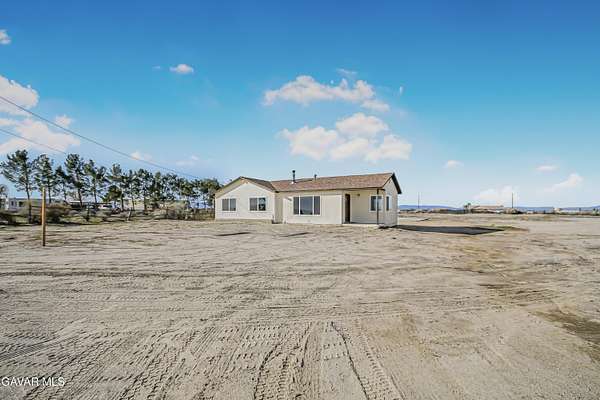 2.52 Acres of Land with Home for Sale in Lancaster, California