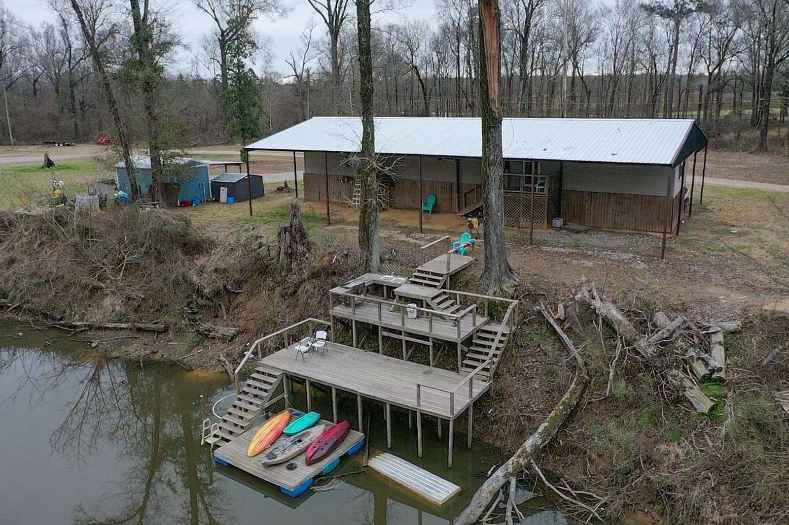 15 Acres of Land for Sale in Jonesville, Louisiana