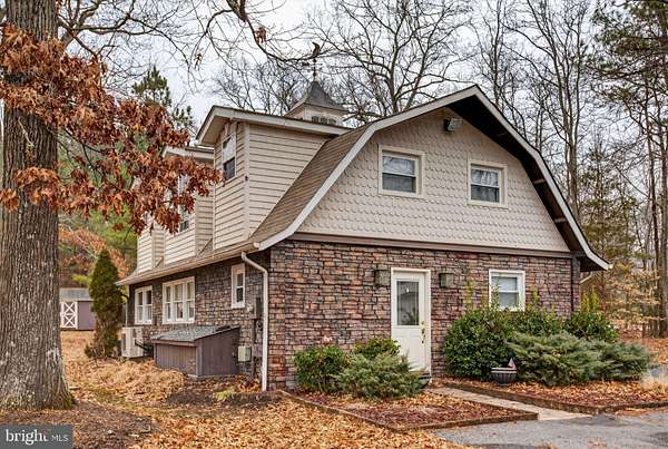 6.74 Acres of Land with Home for Lease in La Plata, Maryland