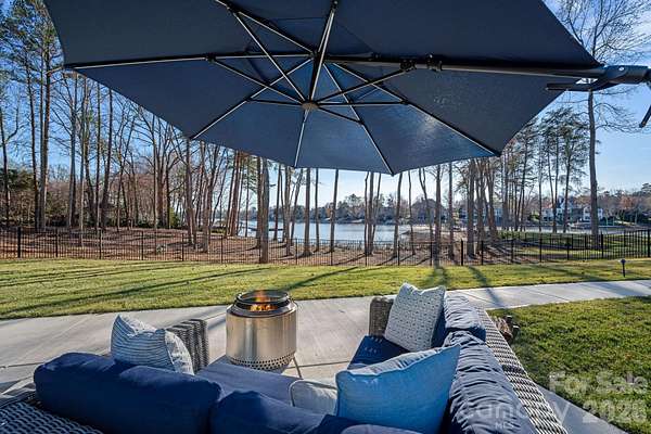 1.8 Acres of Land with Home for Sale in Mooresville, North Carolina