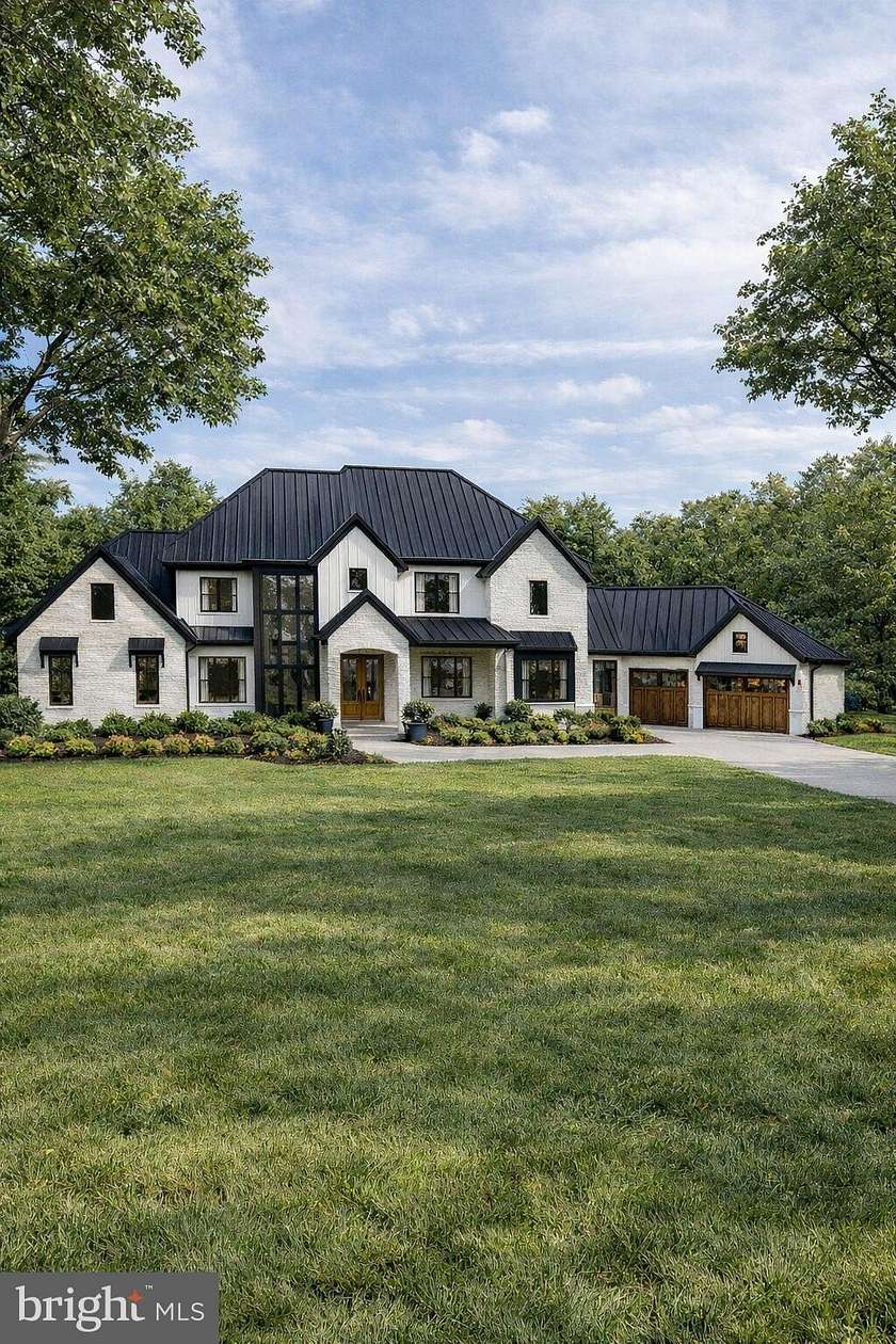 14.5 Acres of Land with Home for Sale in Lancaster, Pennsylvania