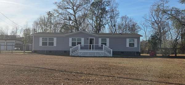 2.25 Acres of Land with Home for Sale in Waynesboro, Georgia