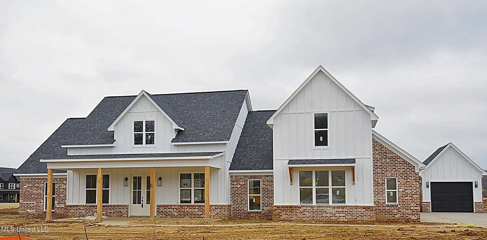 1.72 Acres of Land with Home for Sale in Hernando, Mississippi