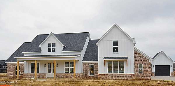 1.72 Acres of Land with Home for Sale in Hernando, Mississippi