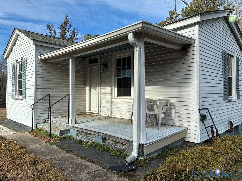 2.16 Acres of Land with Home for Sale in Glen Allen, Virginia