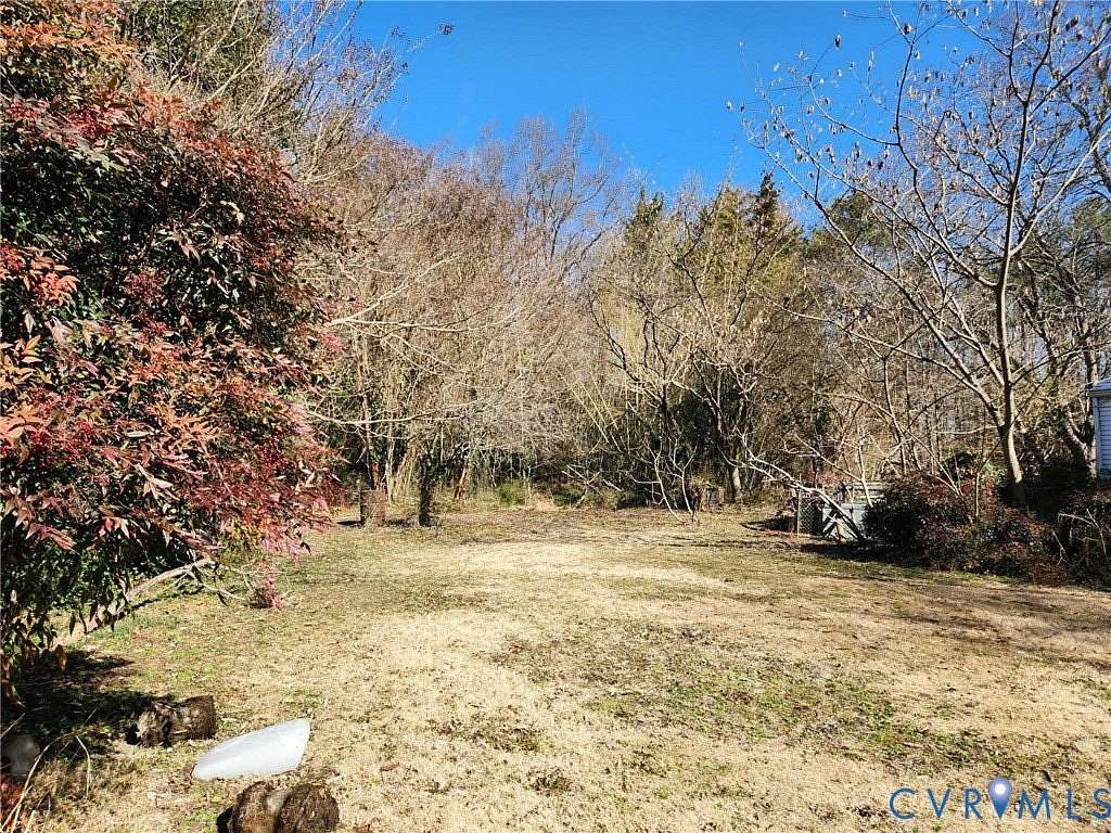 5.8 Acres of Land with Home for Sale in Richmond, Virginia