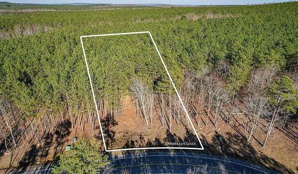 0.83 Acres of Residential Land for Sale in Jasper, Tennessee