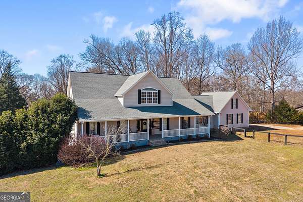 4 Acres of Land with Home for Sale in Canon, Georgia