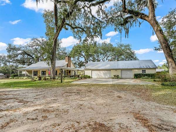 10 Acres of Land with Home for Sale in Bushnell, Florida