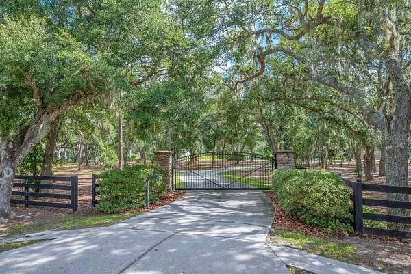 5.76 Acres of Land with Home for Sale in Lithia, Florida