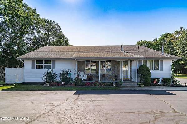 4 Acres of Land with Home for Lease in West Creek, New Jersey