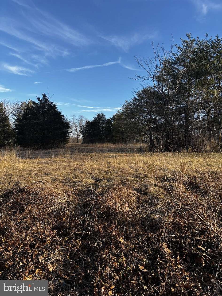 2.6 Acres of Residential Land for Sale in Falling Waters, West Virginia