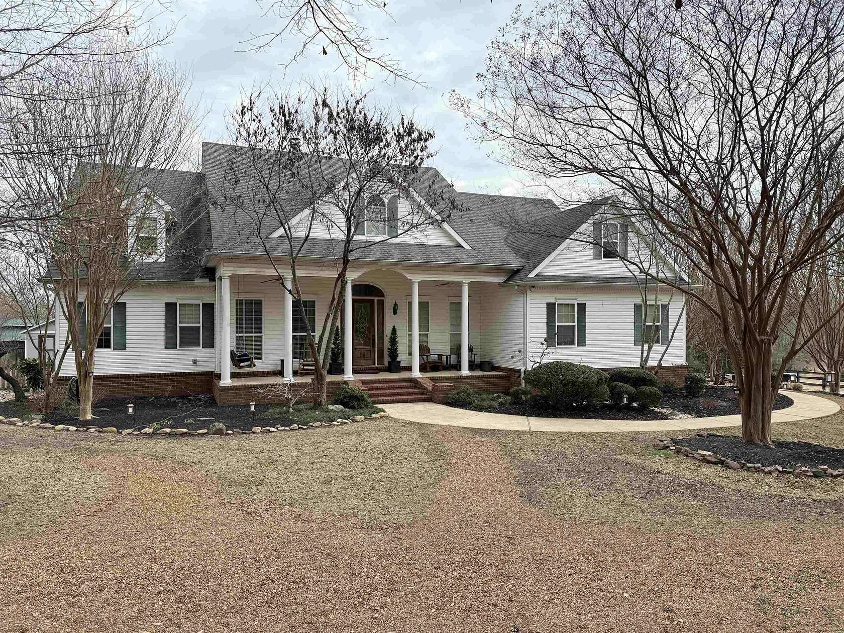 4.2 Acres of Land with Home for Sale in Arlington, Tennessee