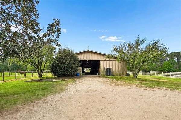 7 Acres of Agricultural Land for Sale in Folsom, Louisiana