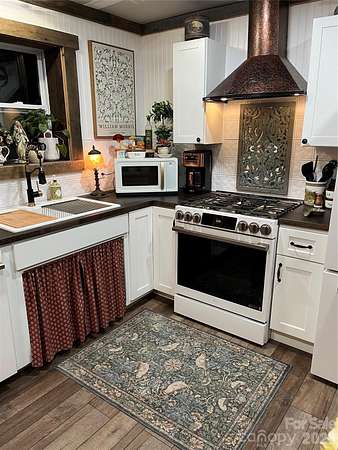 1.52 Acres of Land with Home for Sale in Burnsville, North Carolina