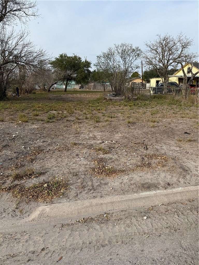 0.16 Acres of Land for Sale in Kingsville, Texas