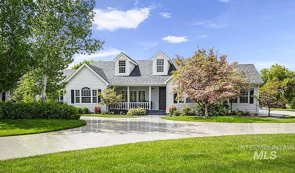 2.29 Acres of Land with Home for Sale in Eagle, Idaho