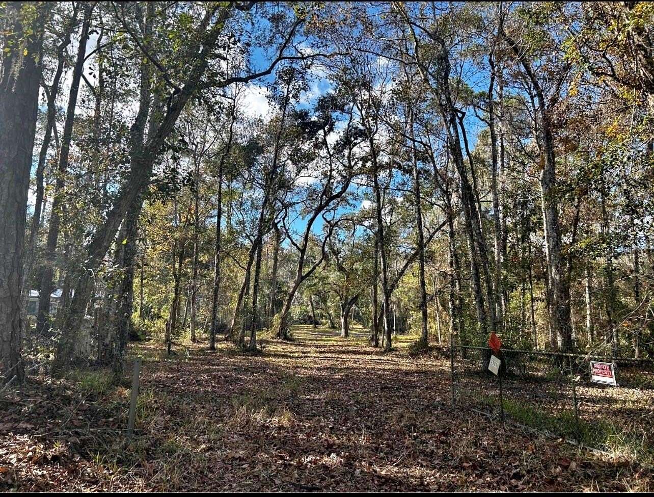 1.8 Acres of Residential Land for Sale in Brooksville, Florida