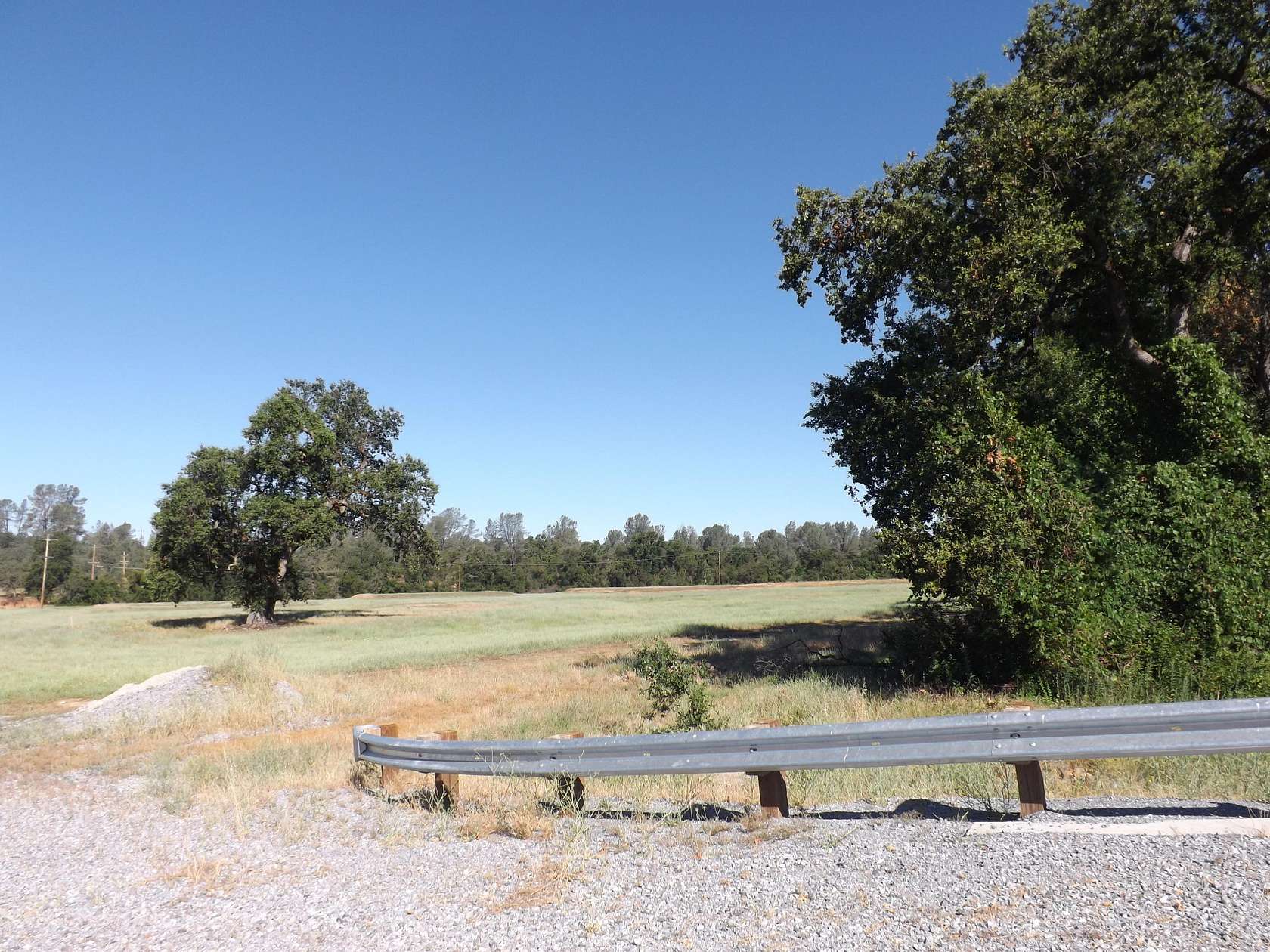 3.13 Acres of Land for Sale in Redding, California