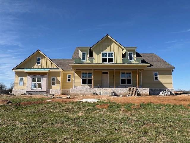 6.85 Acres of Land with Home for Sale in Spring Hill, Tennessee