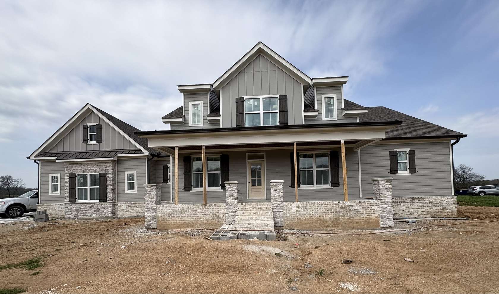 6.85 Acres of Land with Home for Sale in Spring Hill, Tennessee