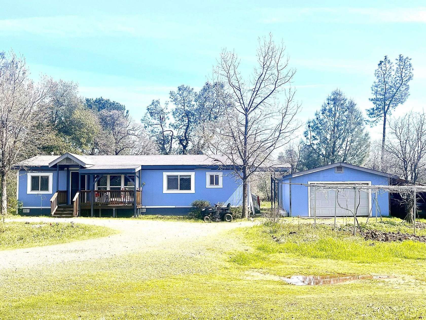 9 Acres of Land with Home for Sale in Anderson, California