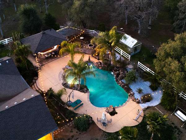 4.8 Acres of Land with Home for Sale in Red Bluff, California