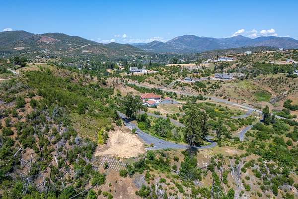 4.23 Acres of Land for Sale in Redding, California
