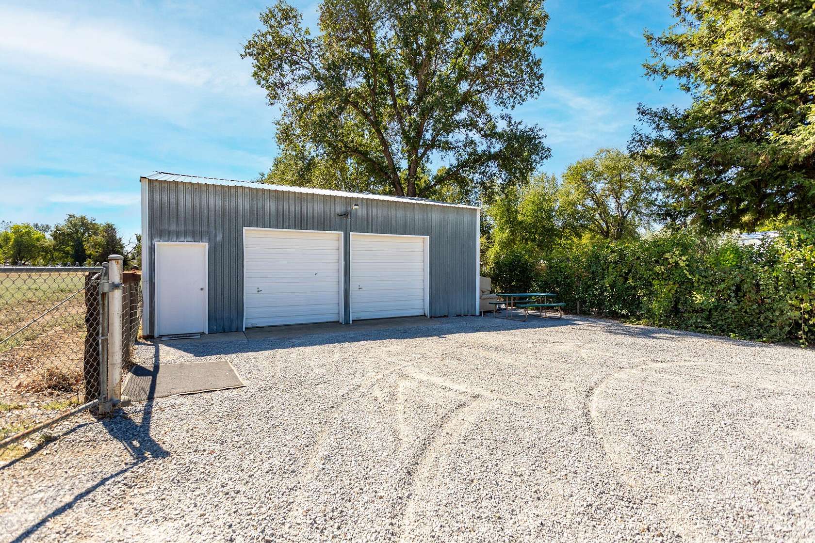 1.5 Acres of Land with Home for Sale in Palo Cedro, California
