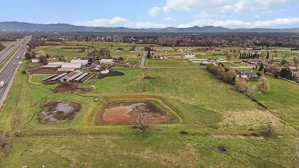 22.9 Acres of Agricultural & Residential Land for Sale in Redding, California