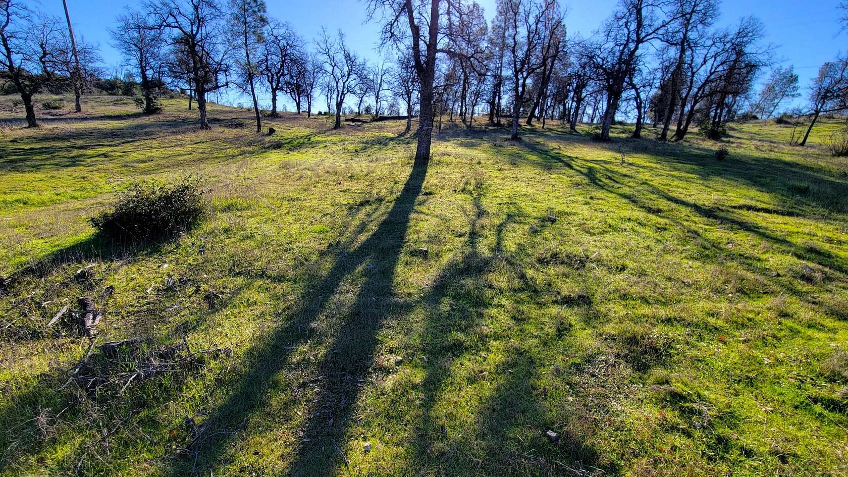 4.6 Acres of Land for Sale in Redding, California