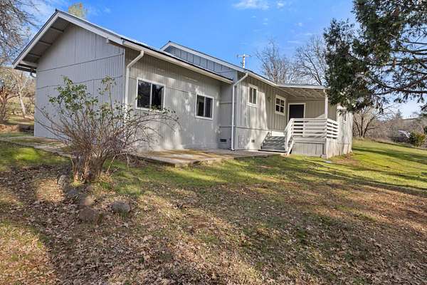 5.32 Acres of Land with Home for Sale in Manton, California