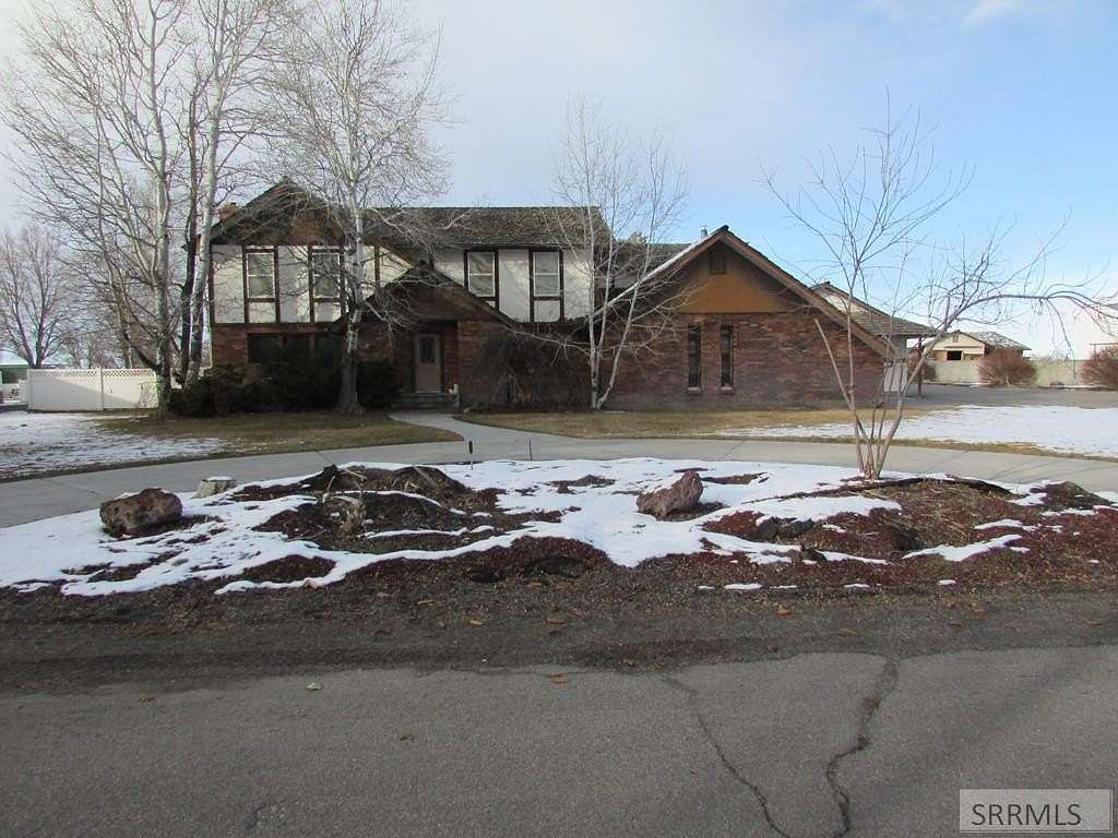 2.4 Acres of Land with Home for Sale in Blackfoot, Idaho