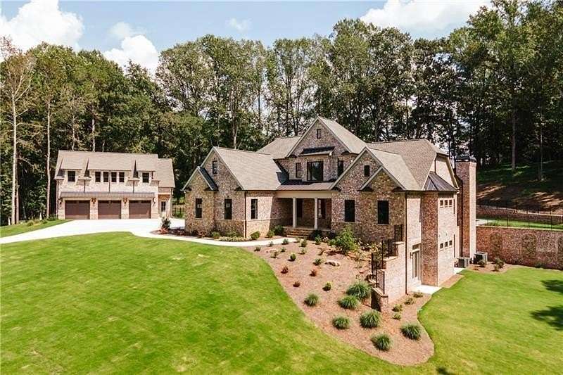 4 Acres of Land with Home for Sale in Athens, Georgia