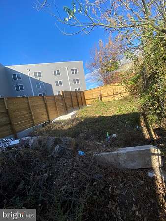 0.02 Acres of Land for Sale in Philadelphia, Pennsylvania