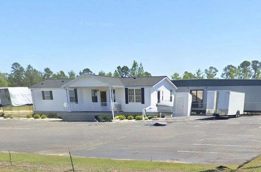 4 Acres of Improved Commercial Land for Sale in Douglas, Georgia