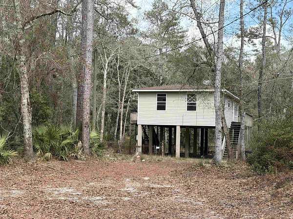 1.5 Acres of Land with Home for Sale in Sopchoppy, Florida