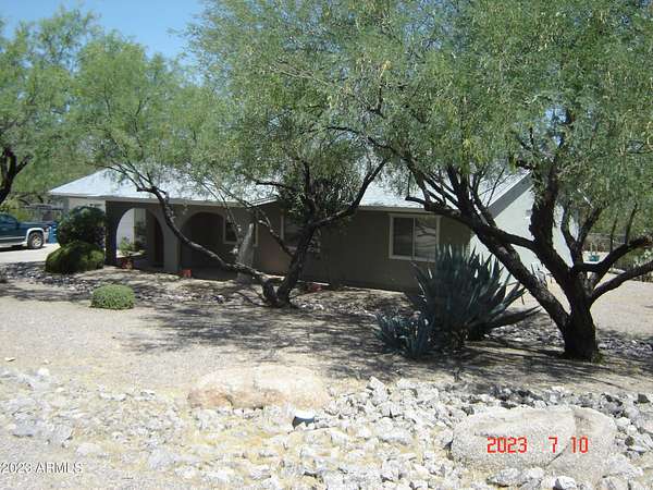 1.6 Acres of Land with Home for Lease in Wickenburg, Arizona