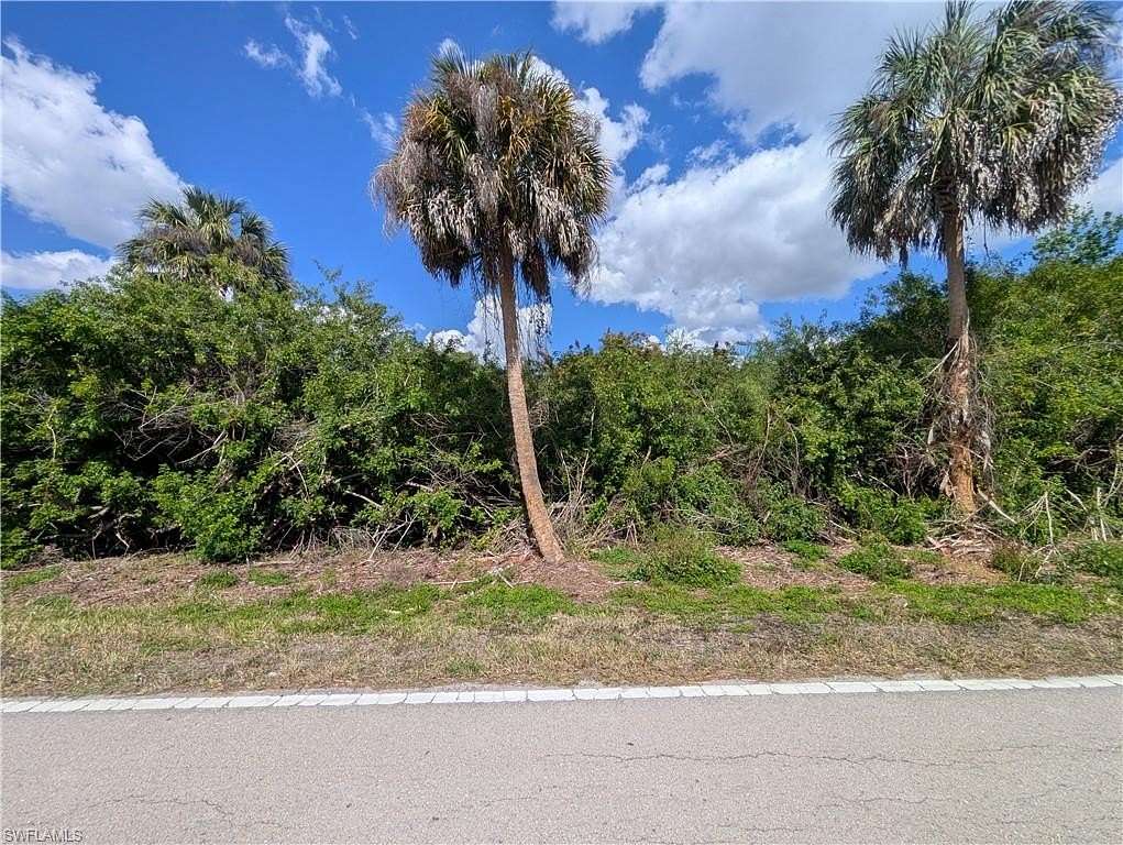 2.73 Acres of Residential Land for Sale in Naples, Florida