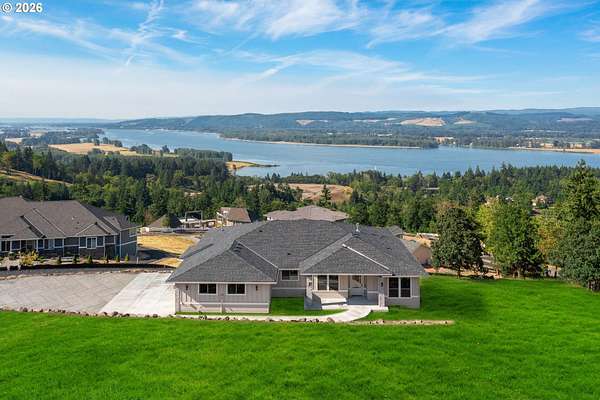 5.32 Acres of Land with Home for Sale in Camas, Washington