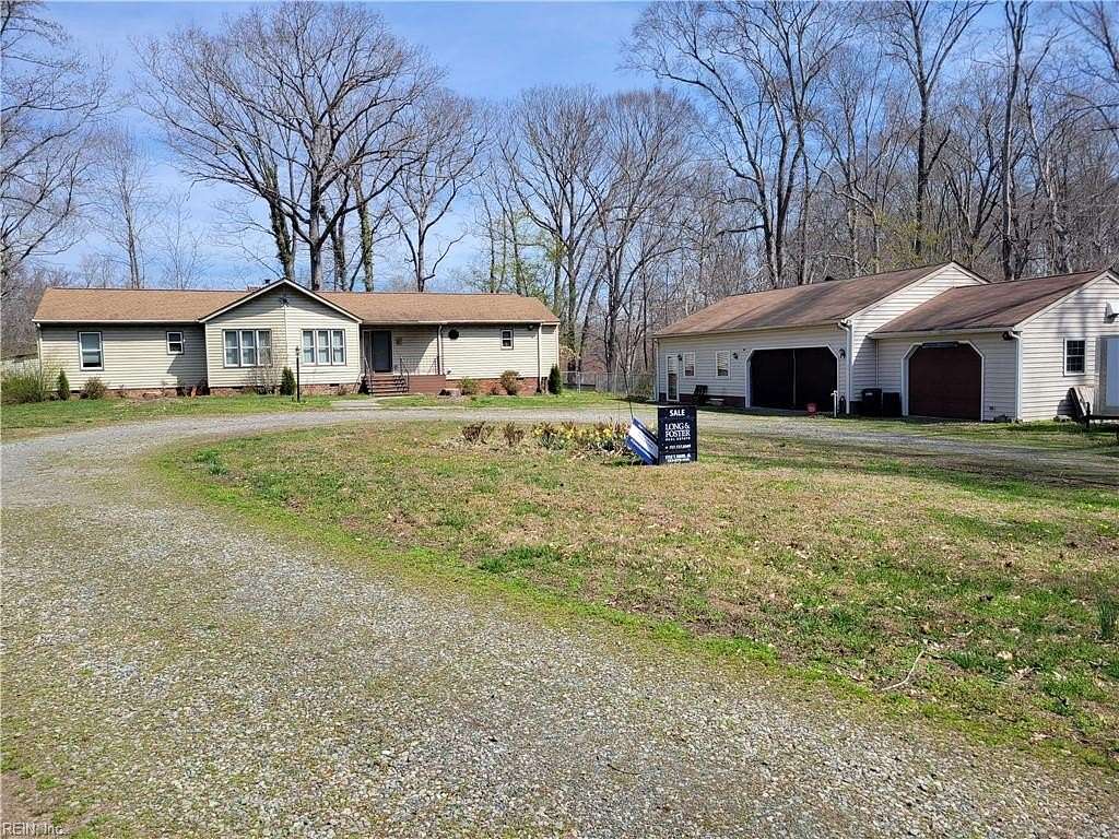 5.14 Acres of Land with Home for Sale in Mechanicsville, Virginia