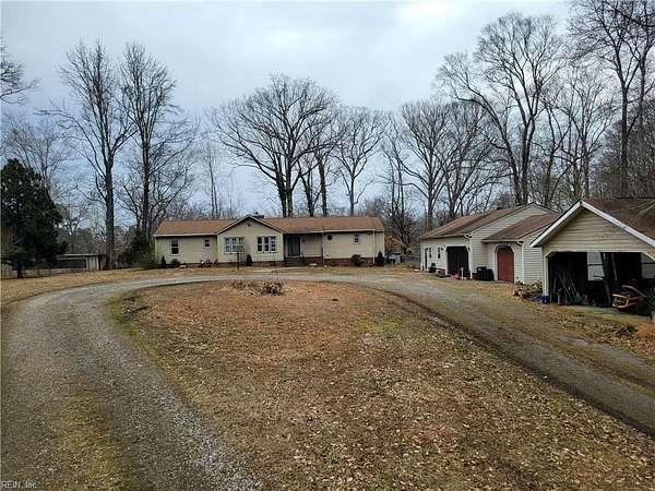 5.14 Acres of Land with Home for Sale in Mechanicsville, Virginia