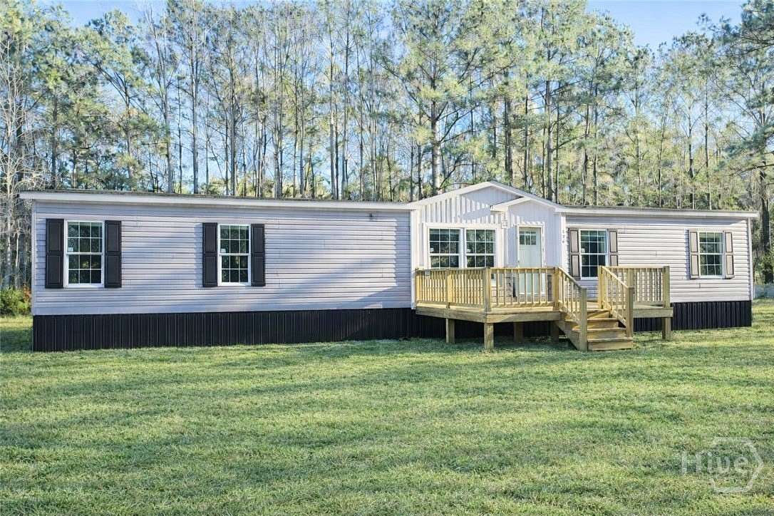 5 Acres of Land with Home for Sale in Ludowici, Georgia