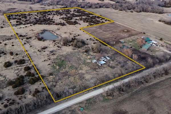 18 Acres of Land for Sale in El Dorado, Kansas